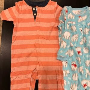 Bundle of girls pajamas.